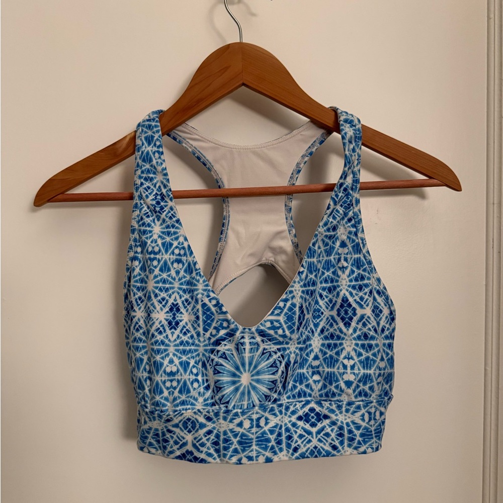 Wolven Sky Blue Geometric Sports Bra - Picture 2 of 4
